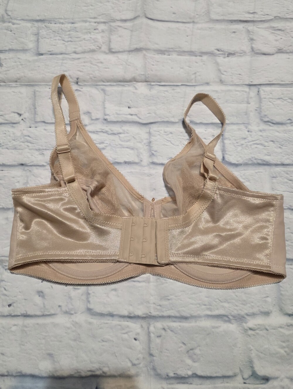 Wacoal Nude Beige Lace Underwire Bra Size 34DD - Picture 2 of 8
